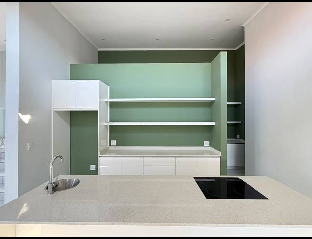 4 BEDROOM HOUSE FOR SALE IN PALM LAKES ESTATE